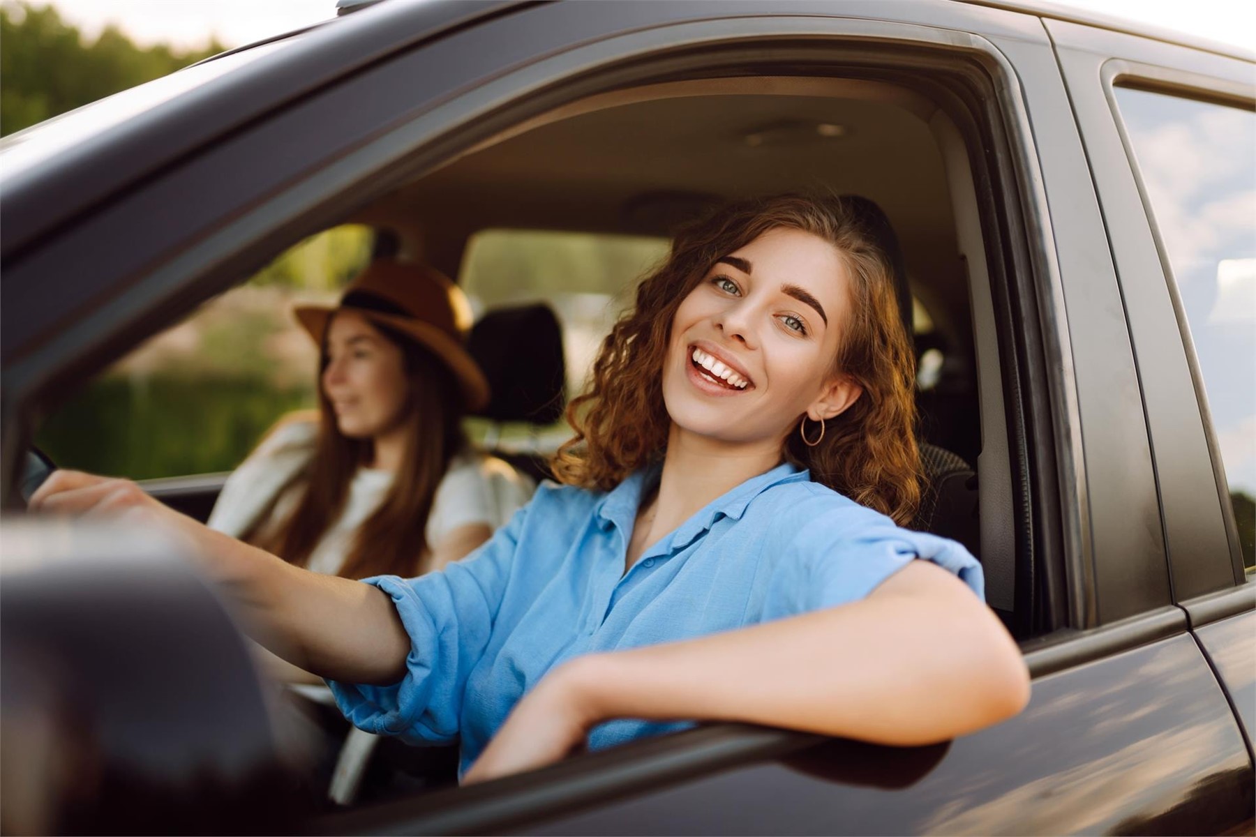 Importancia de revisar el coche antes de un viaje